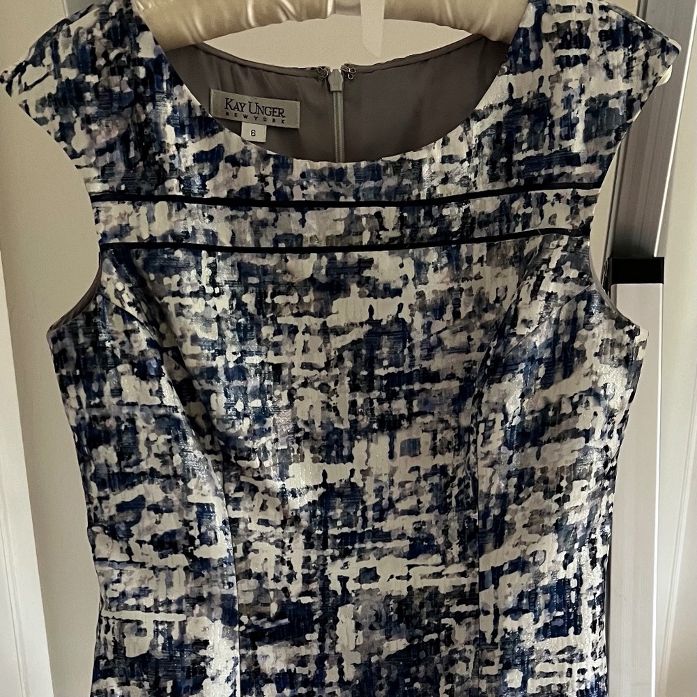 Women’s dress